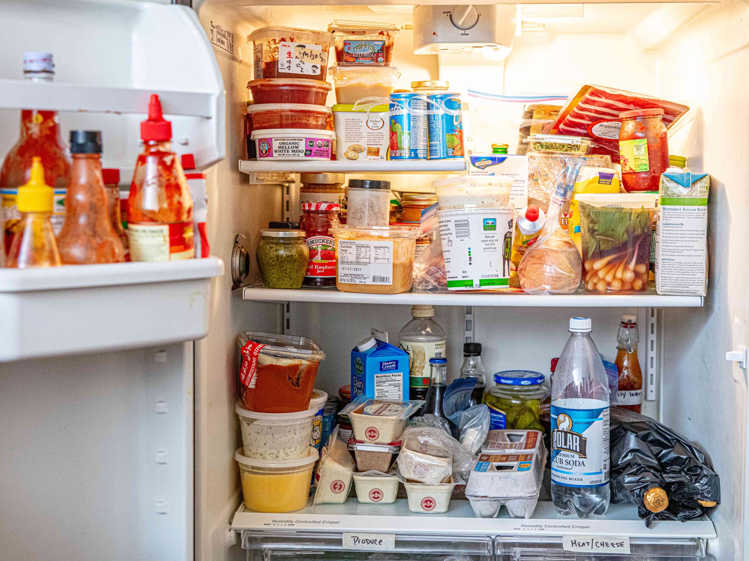 3 Foolproof Ways to Completely Get Rid of Mysterious Fridge Smells