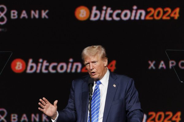 Trump’s 80% stake in his memecoin is a ‘huge red flag’ for investors because of a potential rug pull that would rocket the president’s net worth